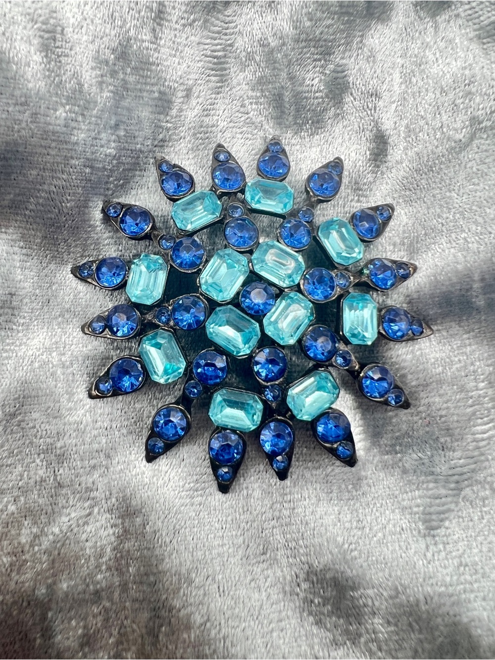 Blue Crystal Starburst Brooch - Aqua & Cobalt Stones